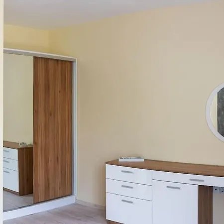 Apartment La Familia 1 *